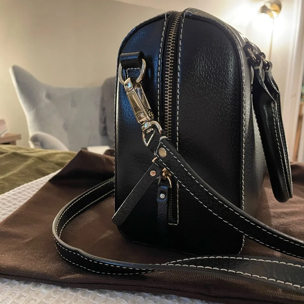 Kate Spade - Picture 2 of 2